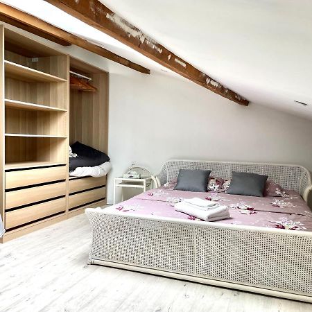 Les Vieux Platanes Apartment La Crau Ngoại thất bức ảnh